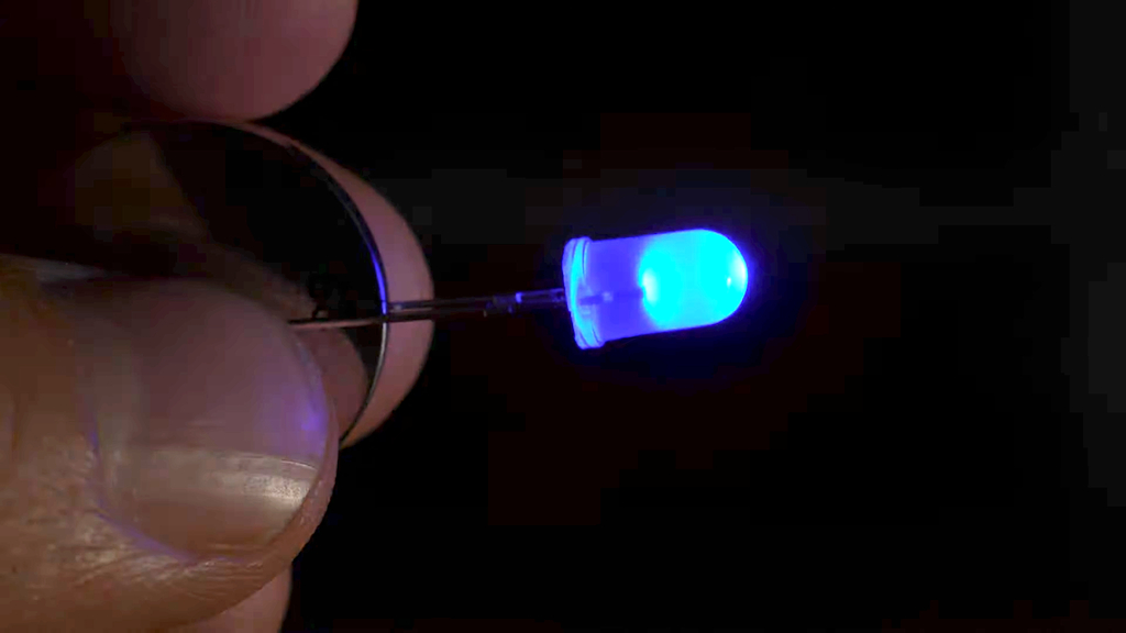 Why Blue LED Lights Were So Much More Difficult to Create Than Red or