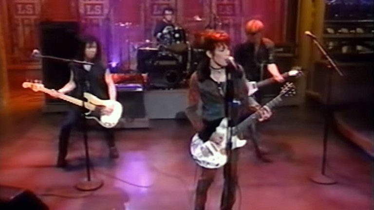 Joan Jett Love Is All Around