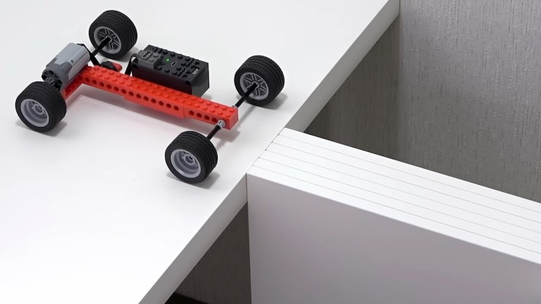 LEGO Car Narrower Bridges