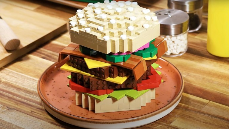 LEGO Cheeseburger