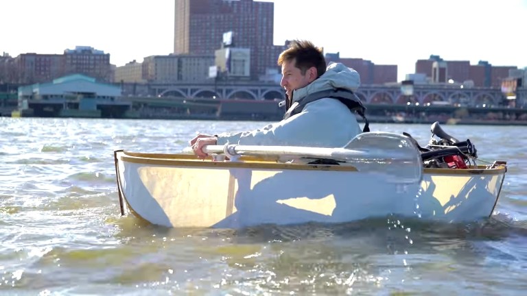 NJ Man Foldable Boat to NYC