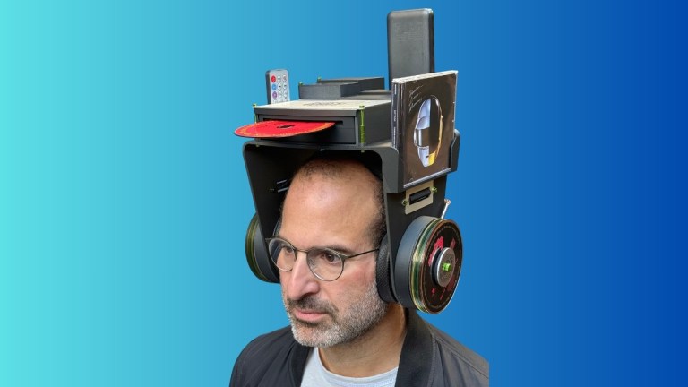 Headphones Built in CD Player