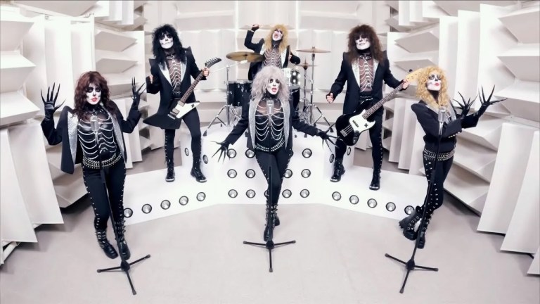 Broken Peach Halloween 2025