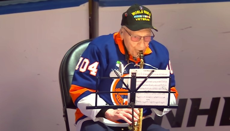 104 Year Old WWII vet National Anthem