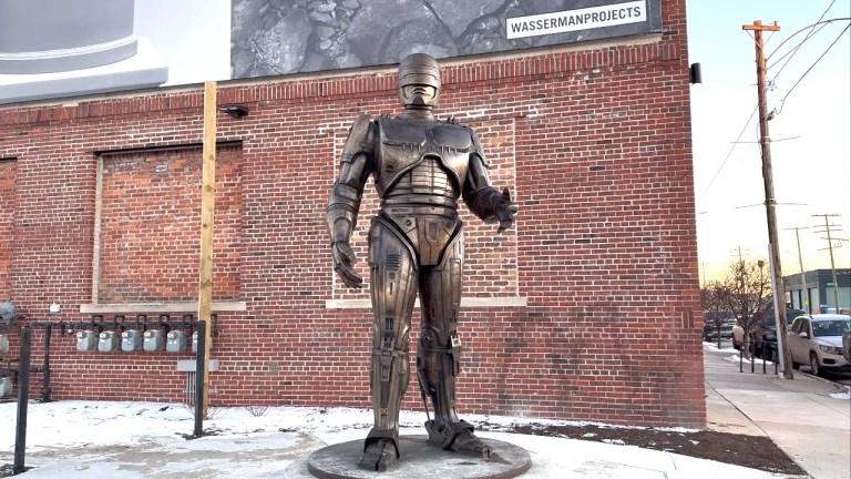 RoboCop Statue Detroit
