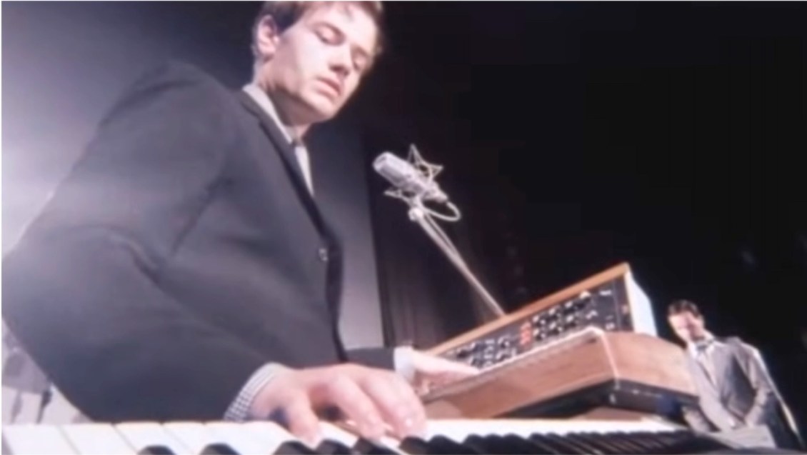 Kraftwerk Makes Their British Televison Debut With ‘Autobahn’ in 1975 on BBC’s ‘Tomorrow’s World’