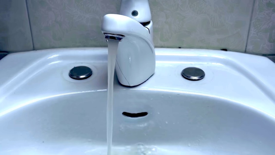 Man Sees Faces in Everything While Getting Ready for Work in the Short Film ‘Pareidolia’