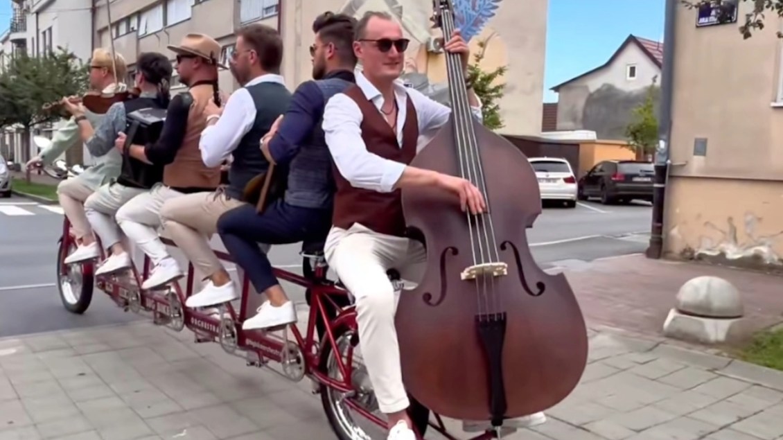 Jazz Band Plays ‘Seven Nation Army’ While Riding Their Bicycle Built for Six