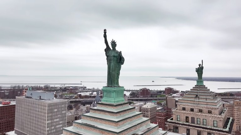 Two Statues of Liberty Buffalo Building