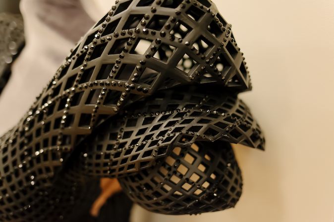 3D-Printed_gown_detail
