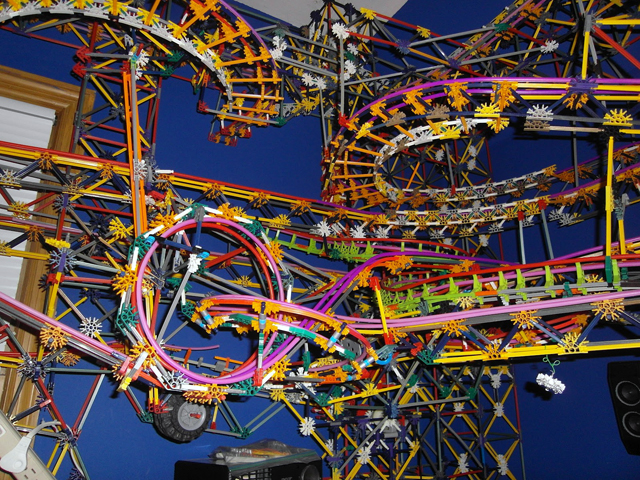 Clockwork - K'nex Ball Machine by Austin Granger