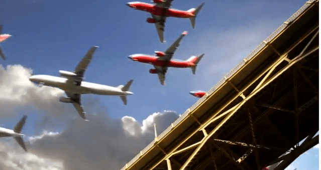 Time-lapse of airplanes