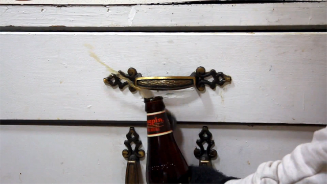 Life Hacks: 6 Ways to Open a Bottle Without an Opener
