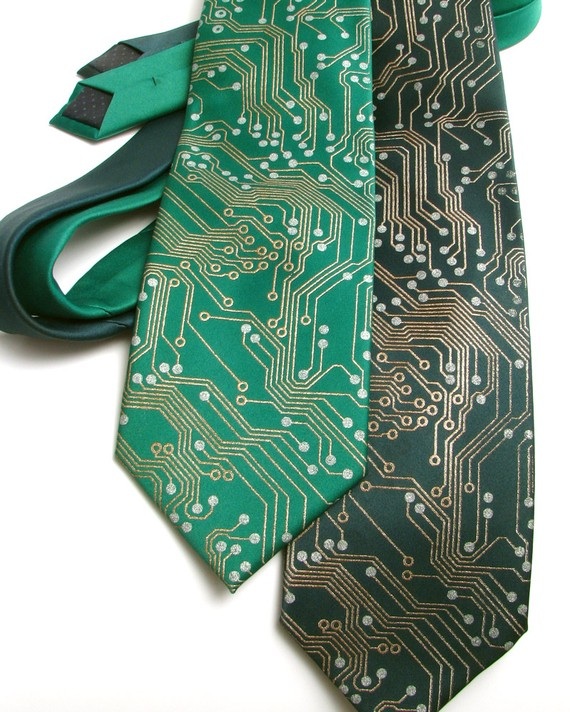 circuit-board-tie