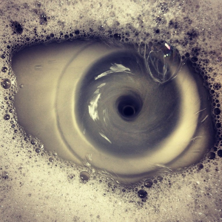 Sink eye photo