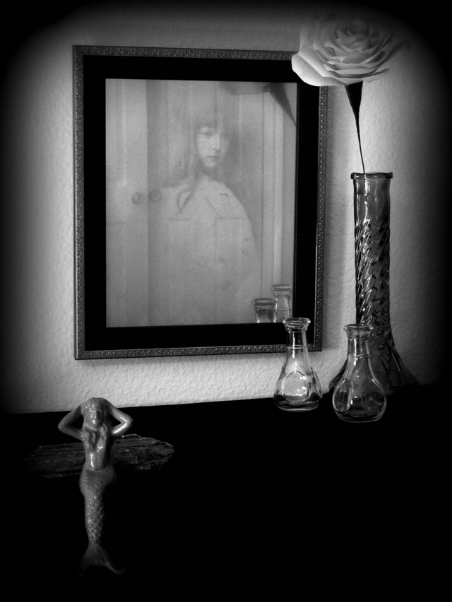 Creepy Haunted Ghost Mirrors