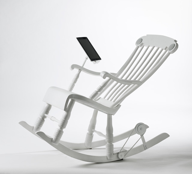 iRock power generating rocking chair by Micasa