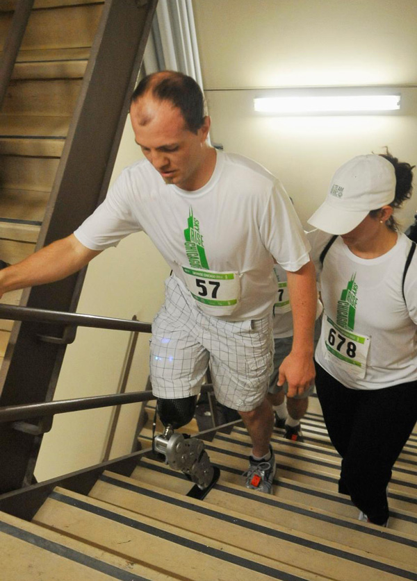Man climbs Willis Tower with Robotic Leg