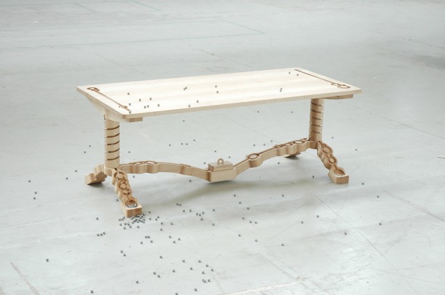 Marbelous table by Ontwerpduo