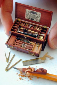 1/12th scale tool chest by William Robertson