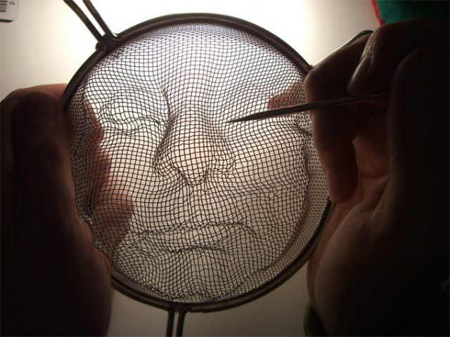 Wire Mesh Shadow Portraits by Isaac Cordal