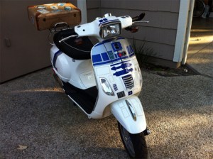 R2-D2 themed Vespa by Morgan