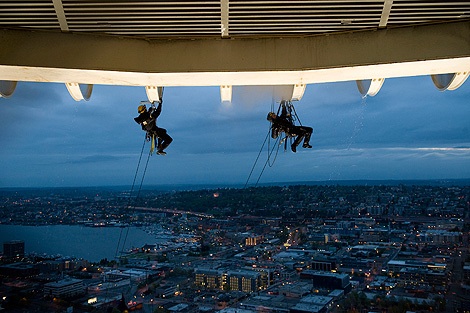 Seattle Space Needle Cleaning