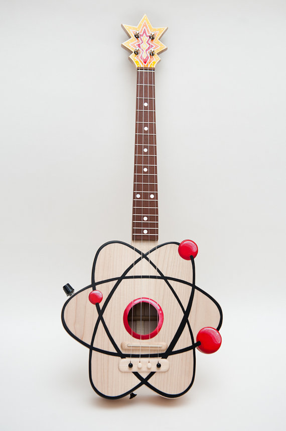 Atom ukulele